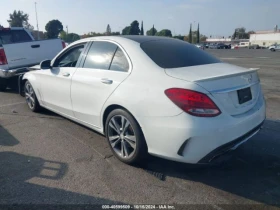     Mercedes-Benz C 300 Luxyry/SPort* Keyless* * * 