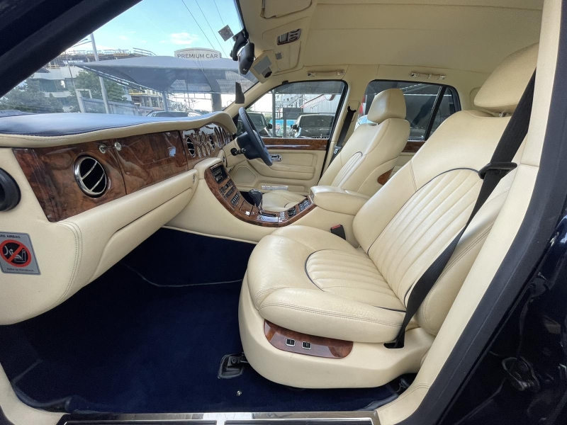 Bentley Arnage 4.4 V8, снимка 12 - Автомобили и джипове - 38093773