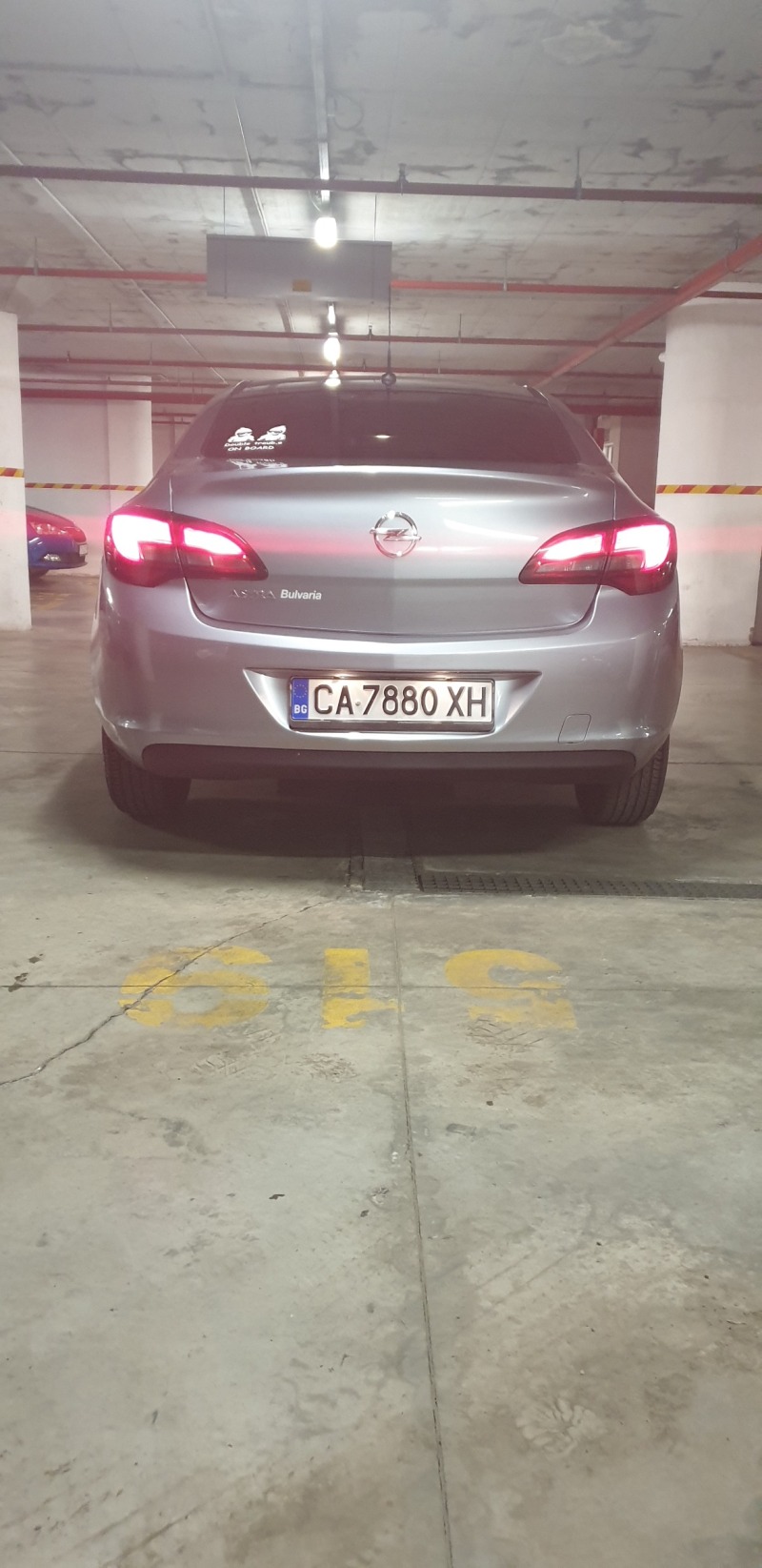 Opel Astra J, снимка 2 - Автомобили и джипове - 46370767