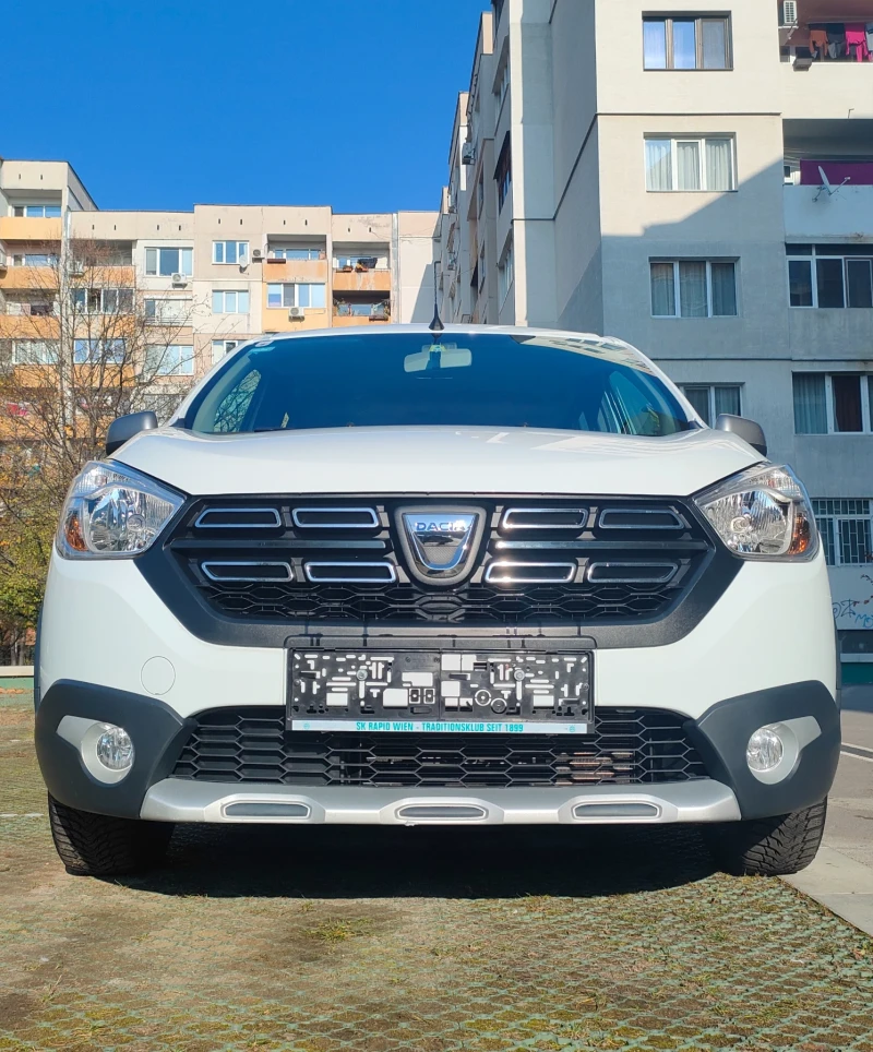 Dacia Lodgy 12000 км!!! Stepway 1.6 12000 КМ!!!, снимка 2 - Автомобили и джипове - 48001851