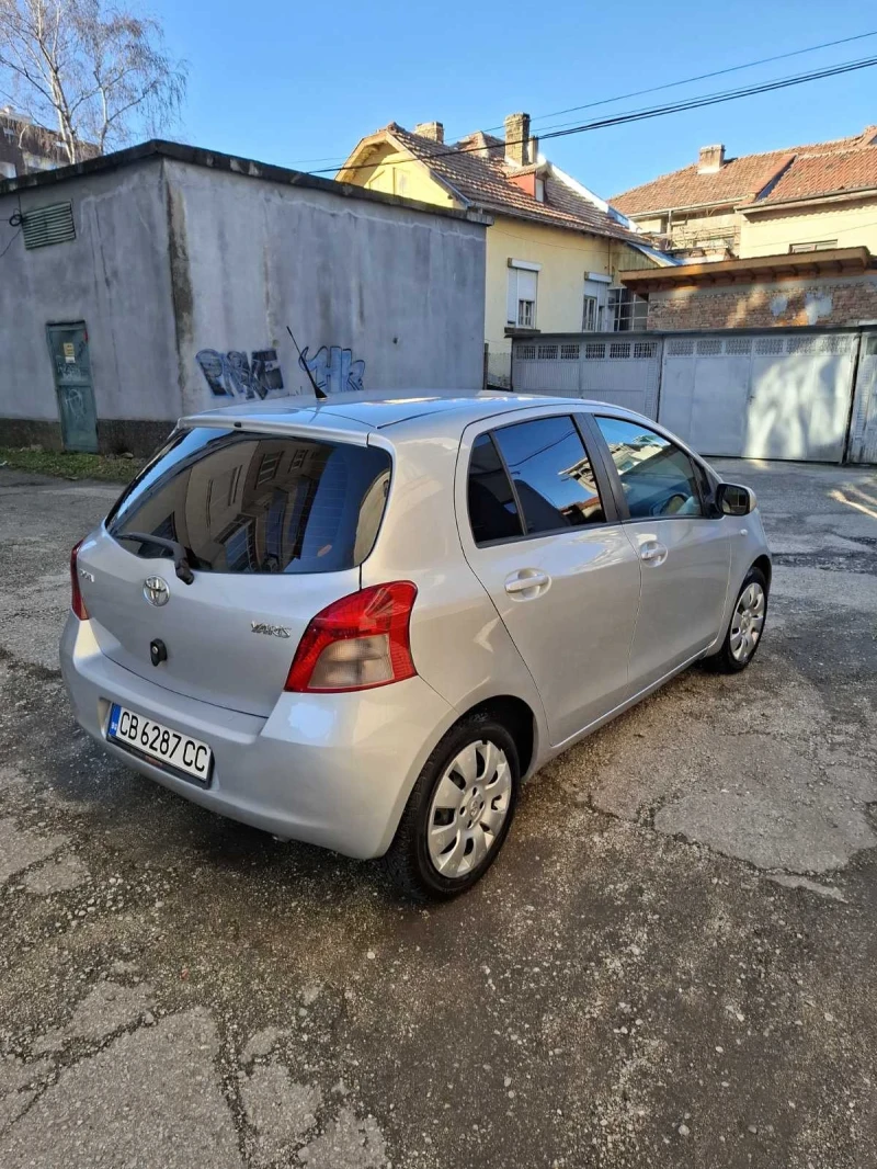 Toyota Yaris, снимка 4 - Автомобили и джипове - 48576691