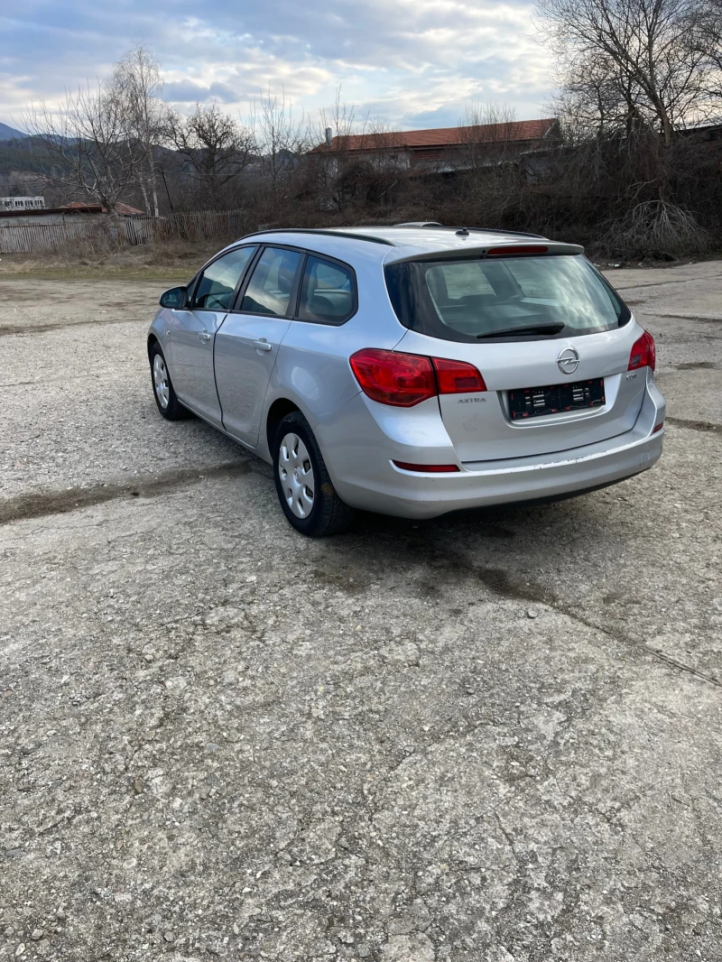 Opel Astra 1.7 , снимка 3 - Автомобили и джипове - 49288689