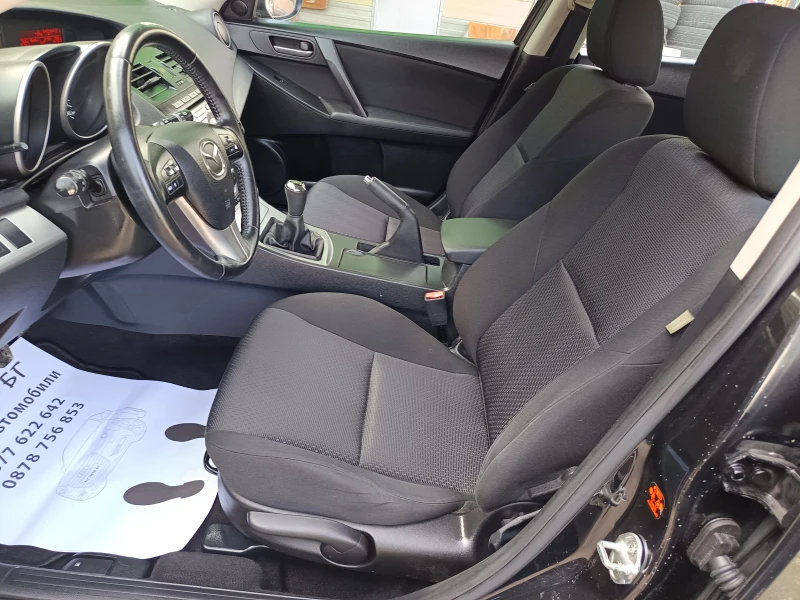 Mazda 3 1.6D, снимка 11 - Автомобили и джипове - 49920579