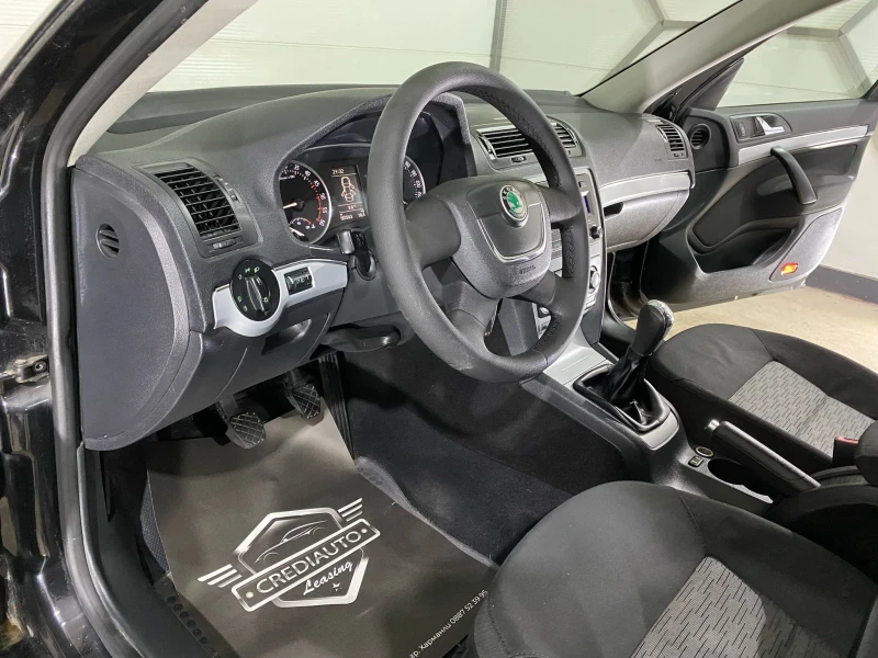 Skoda Octavia 1.6 TDI 4x4, снимка 7 - Автомобили и джипове - 50218222