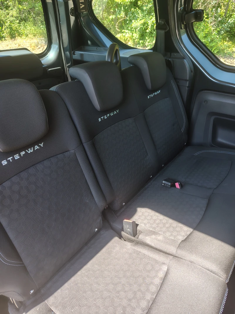 Dacia Dokker stepway, снимка 8 - Автомобили и джипове - 52161943