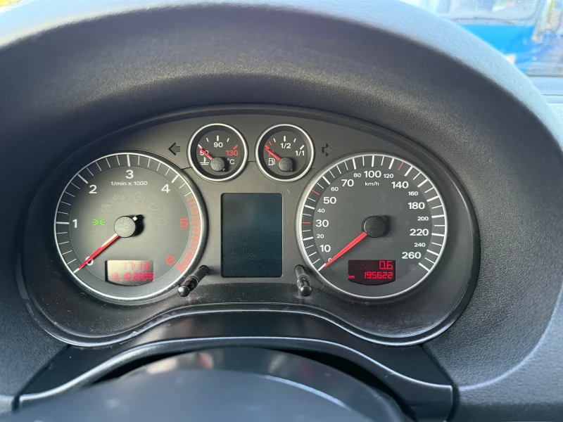 Audi A3 2.0TDI , снимка 14 - Автомобили и джипове - 52130149