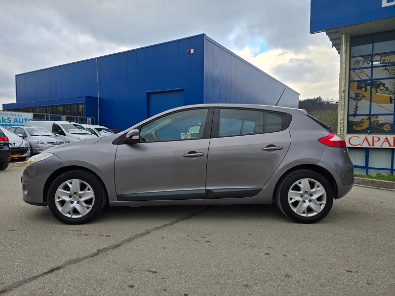 Renault Megane 1.5DCI/110PS/NAVI, снимка 4 - Автомобили и джипове - 52920574