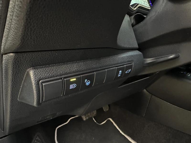 Toyota Corolla 1.8Hybrid/LUXURY/ГАРНАЦИЯ, снимка 13 - Автомобили и джипове - 53061011