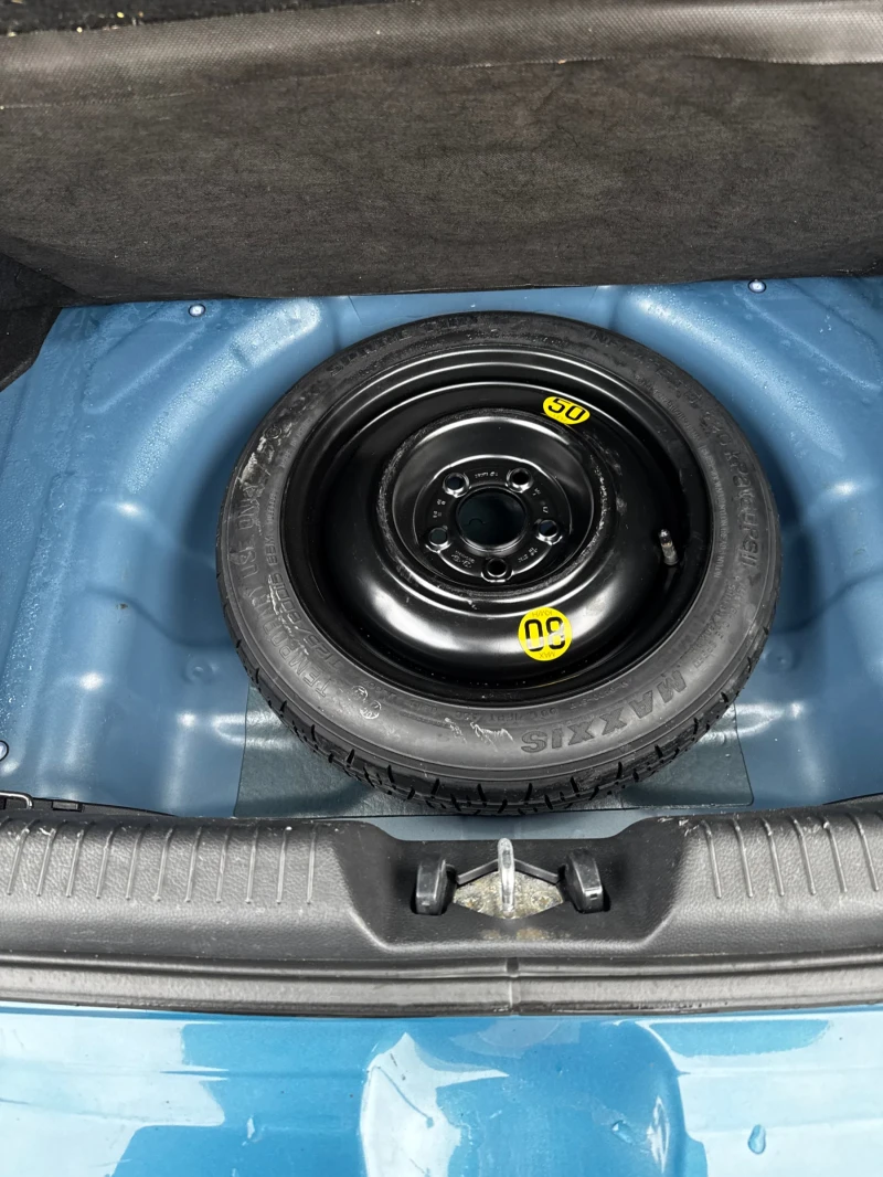 Hyundai I30 Hyundai i30 1.6 CRDi   116 к.с. | 2015 г. | EURO 5, снимка 13 - Автомобили и джипове - 53132605