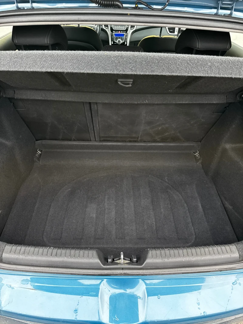 Hyundai I30 Hyundai i30 1.6 CRDi   116 к.с. | 2015 г. | EURO 5, снимка 12 - Автомобили и джипове - 53132605