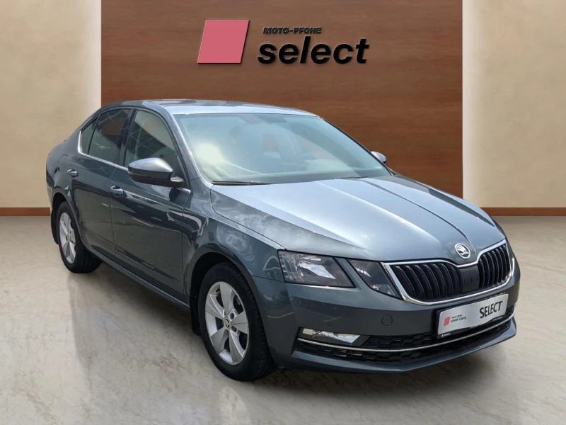 Skoda Octavia 1.6, снимка 5 - Автомобили и джипове - 53115509