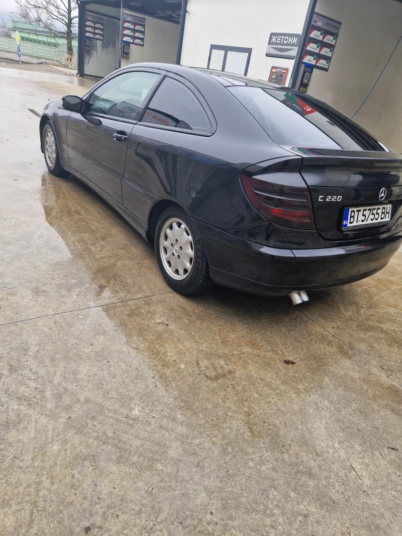 Mercedes-Benz C 220, снимка 5 - Автомобили и джипове - 53460092