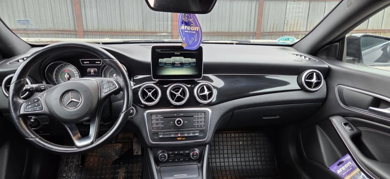Mercedes-Benz CLA 220 Shoting Break, снимка 6 - Автомобили и джипове - 53478661