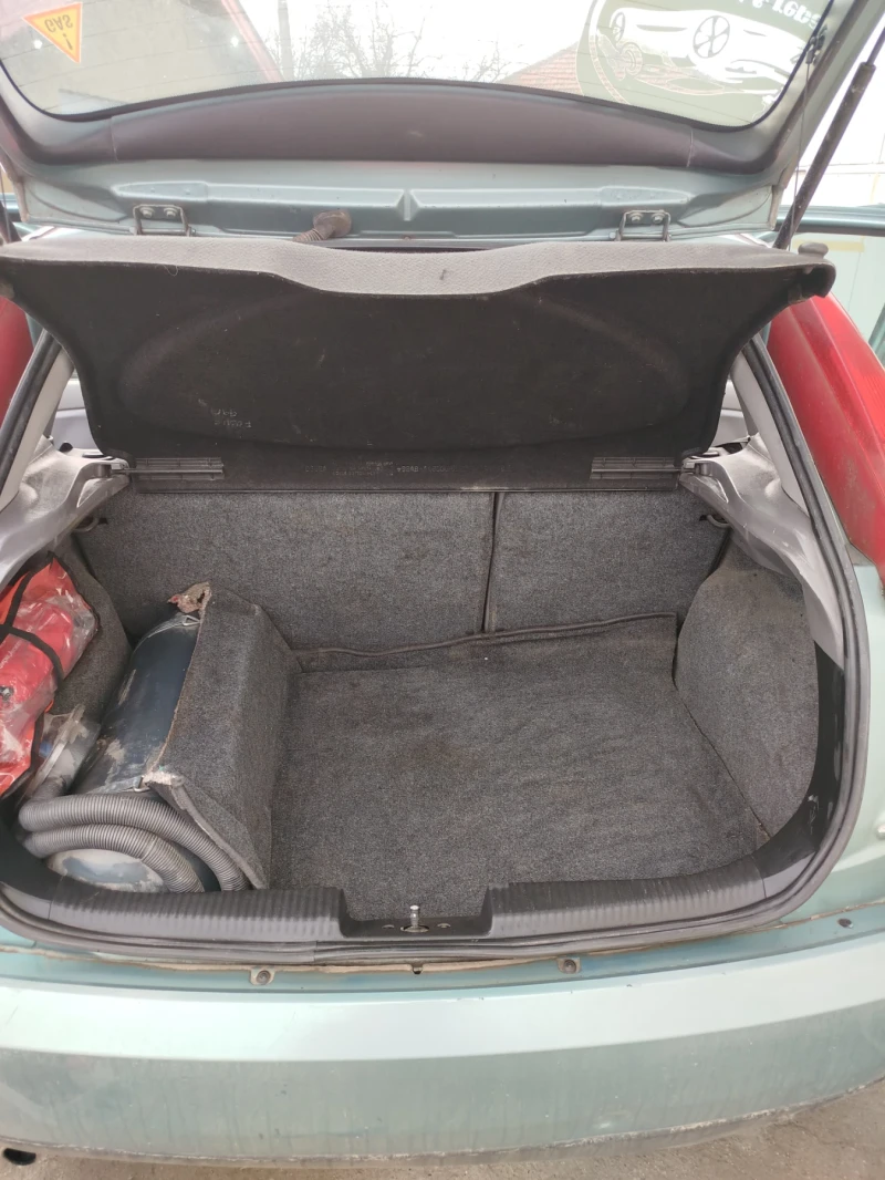 Ford Focus 1.4 75кс Газ, снимка 9 - Автомобили и джипове - 53479595