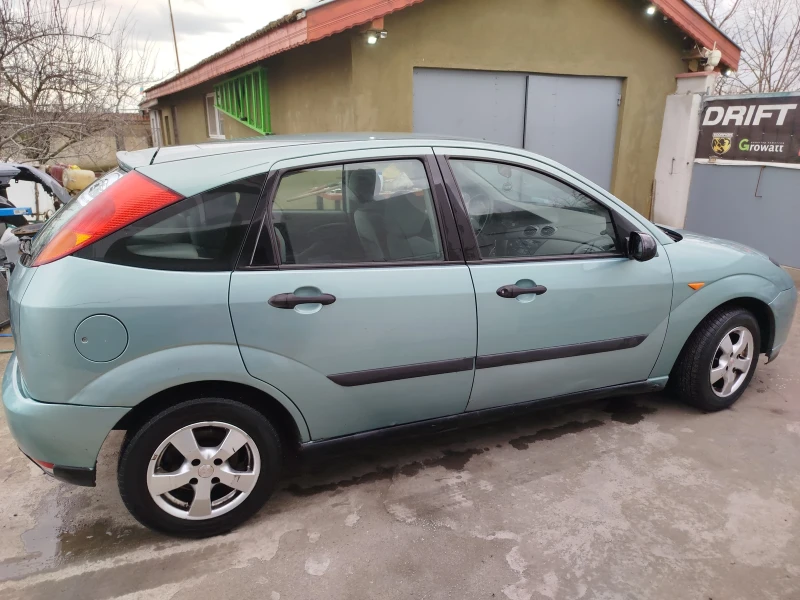 Ford Focus 1.4 75кс Газ, снимка 3 - Автомобили и джипове - 53479595