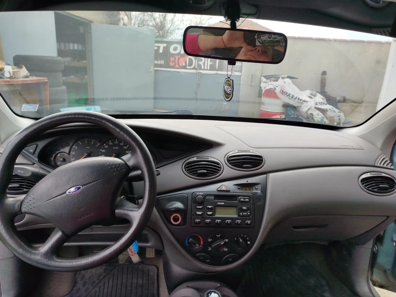 Ford Focus 1.4 75кс Газ, снимка 12 - Автомобили и джипове - 53479595