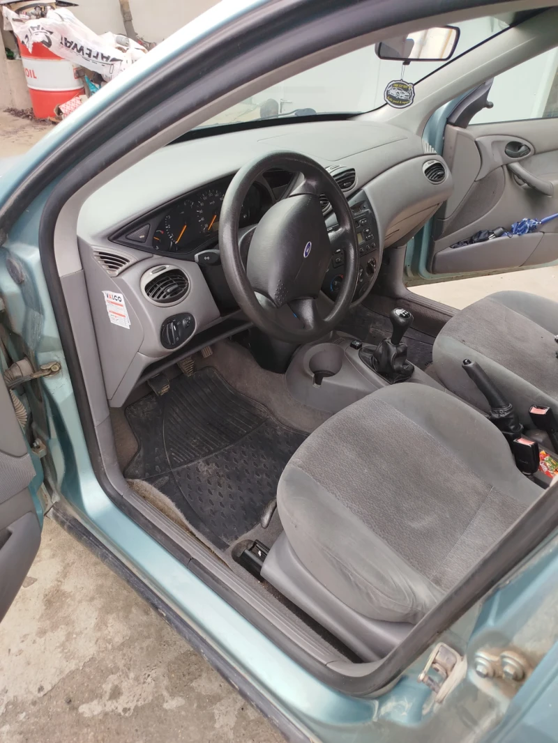 Ford Focus 1.4 75кс Газ, снимка 17 - Автомобили и джипове - 53479595