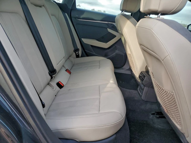 Audi A3 PREMIUM, снимка 10 - Автомобили и джипове - 53574213