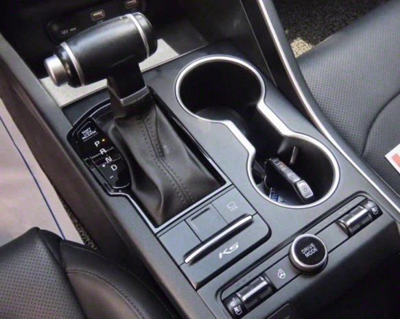 Kia K5 Специална цена преди да пристигне! www.crsbg11.com - изображение 4