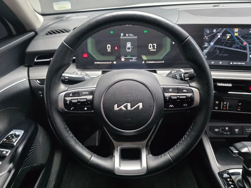Kia K5 2.0 Automatic, снимка 8 - Автомобили и джипове - 55585997