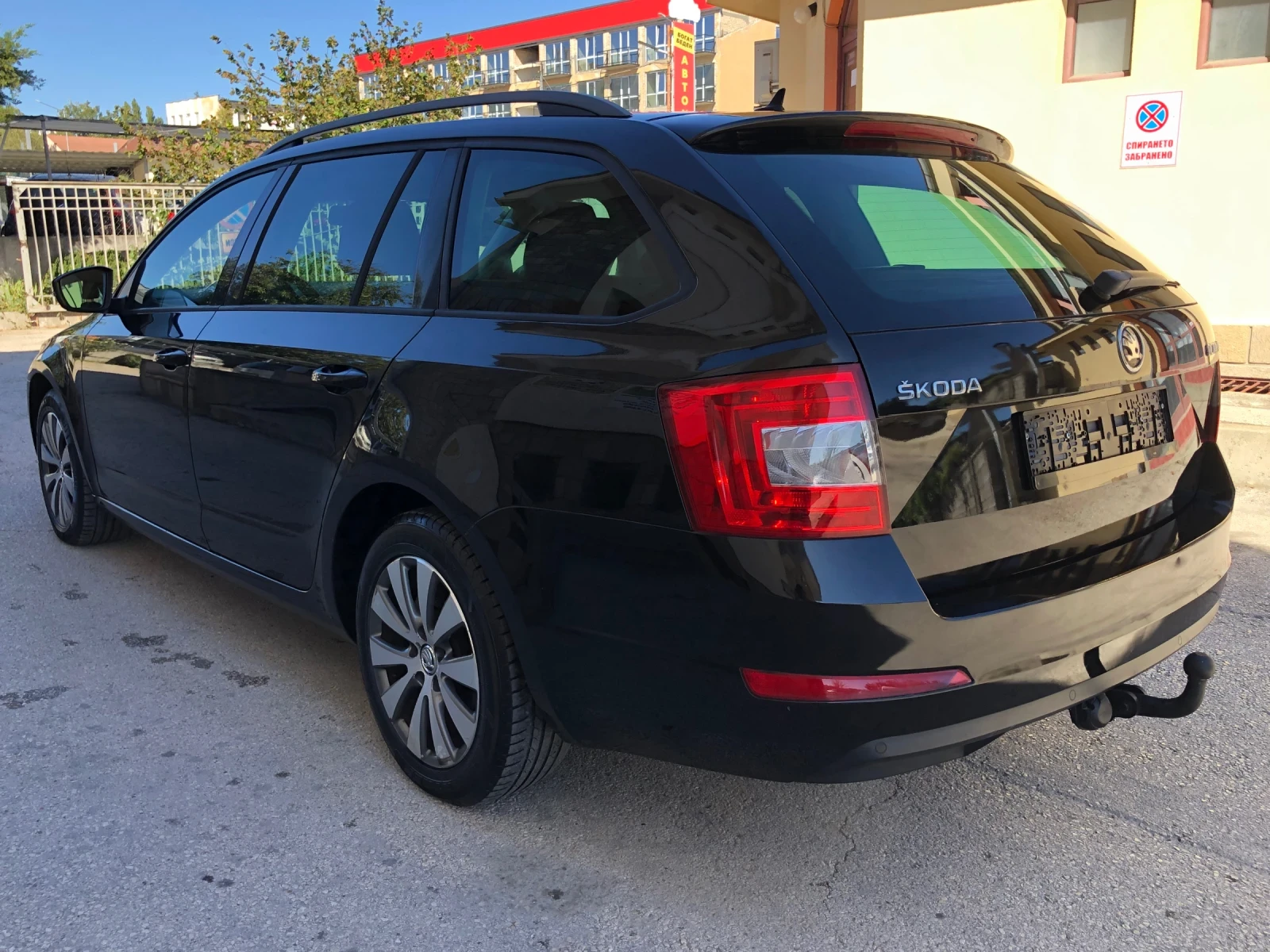 Skoda Octavia 1.6TDI 110k.c. DSG F1 - изображение 6