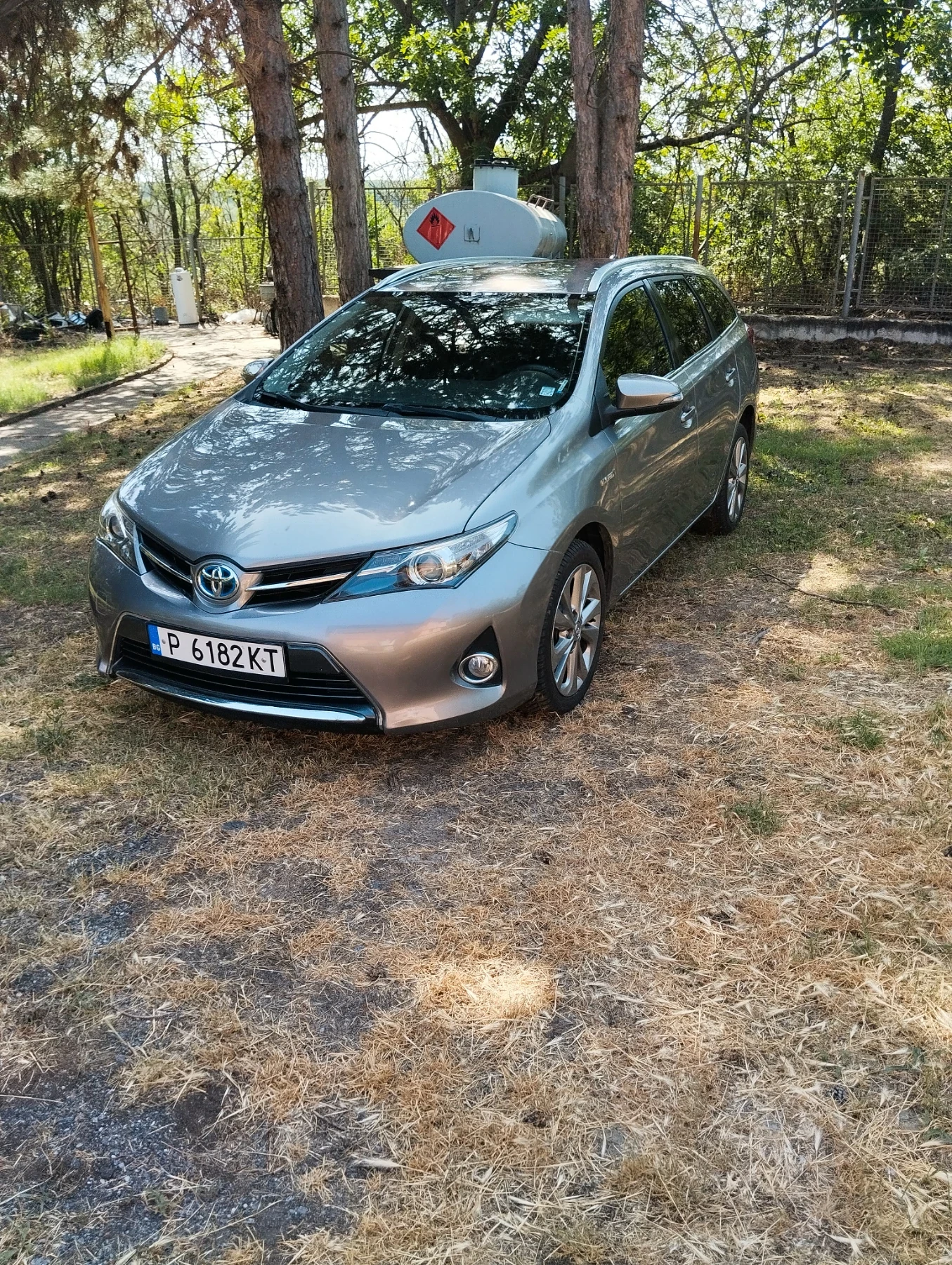 Toyota Auris Hibrid1.8 | Mobile.bg � ����������� 1