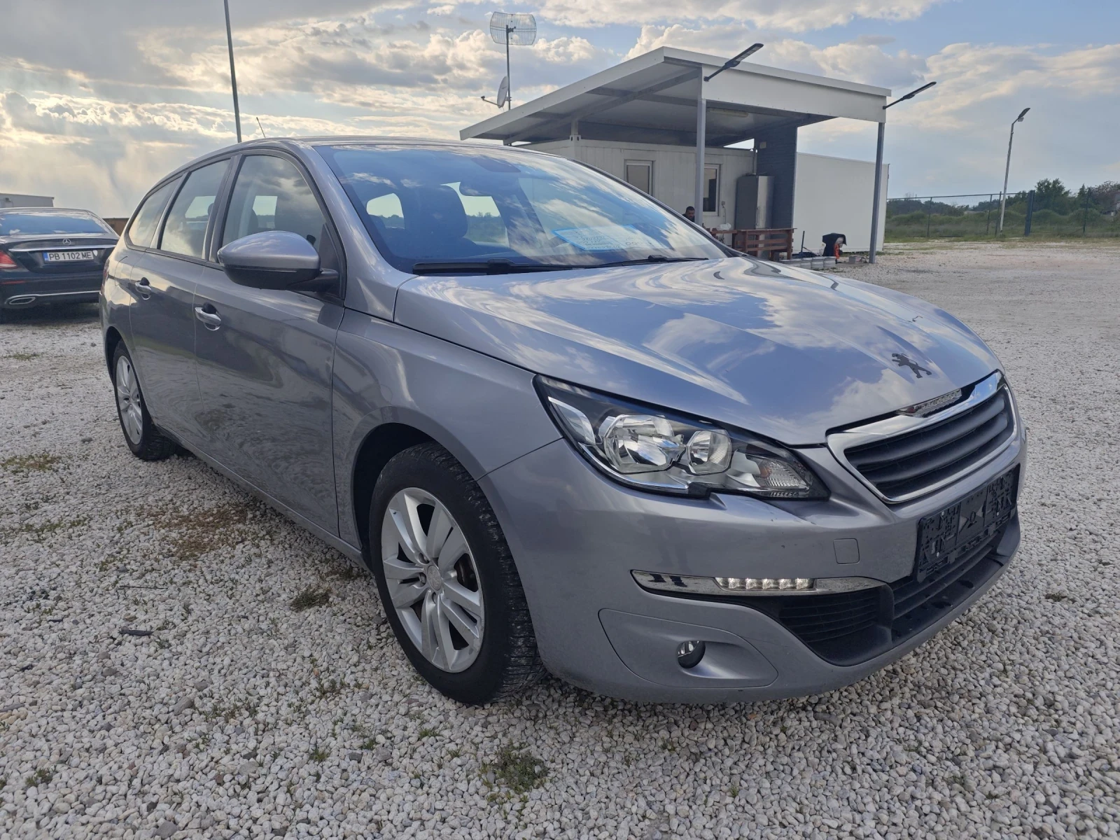 Peugeot 308 1600 - изображение 2