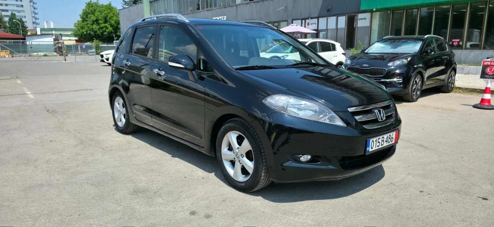 Honda Fr-v 1.8i 140k.c ITALIA EURO 4 - изображение 3