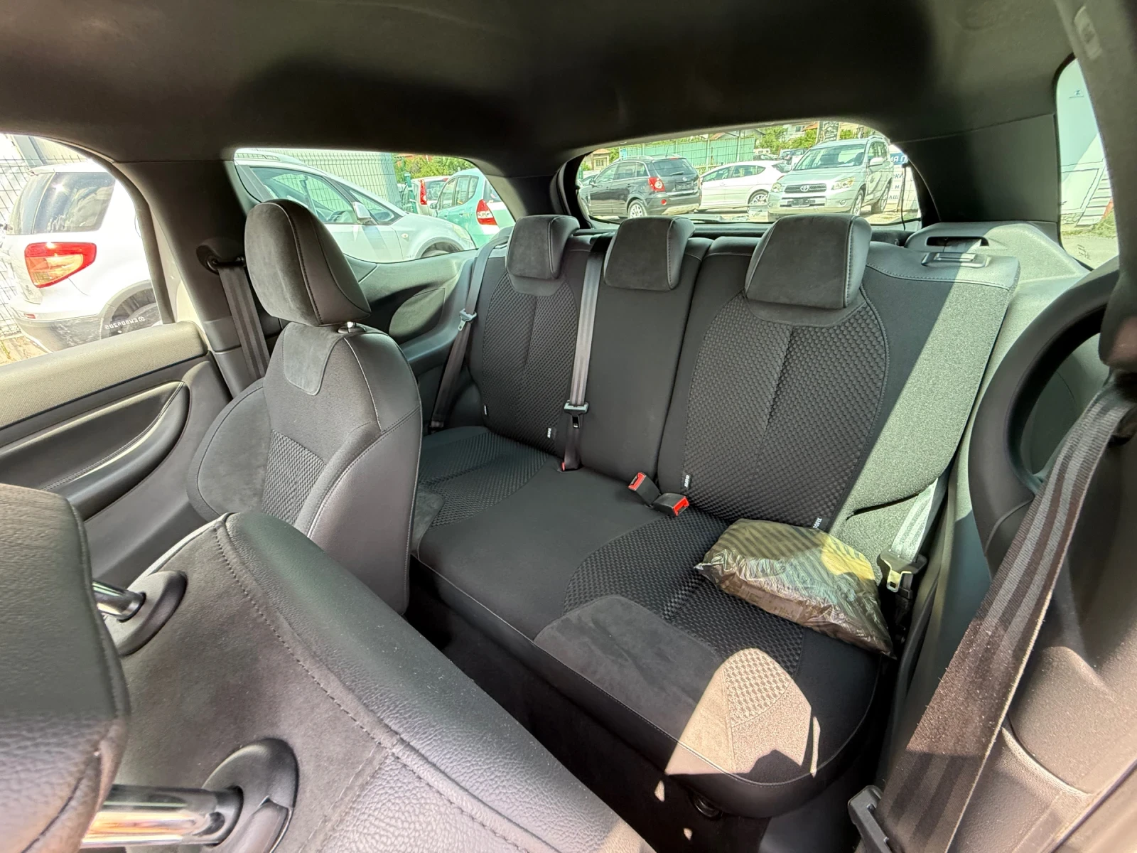 Citroen DS3 1.6THP 156кс Първи Собственик 39000КМ - изображение 10