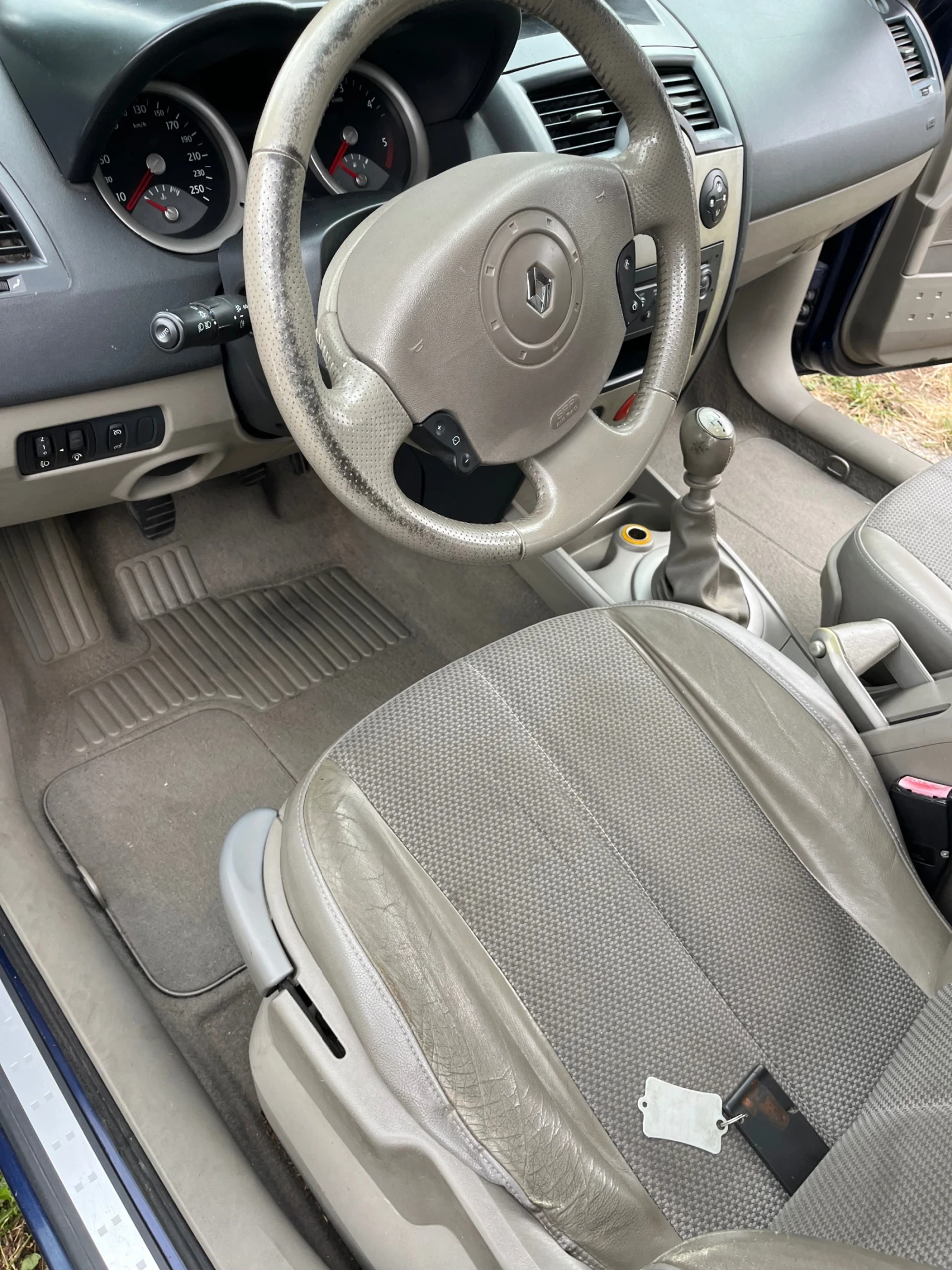 Renault Megane 1.9 DCI  - изображение 10