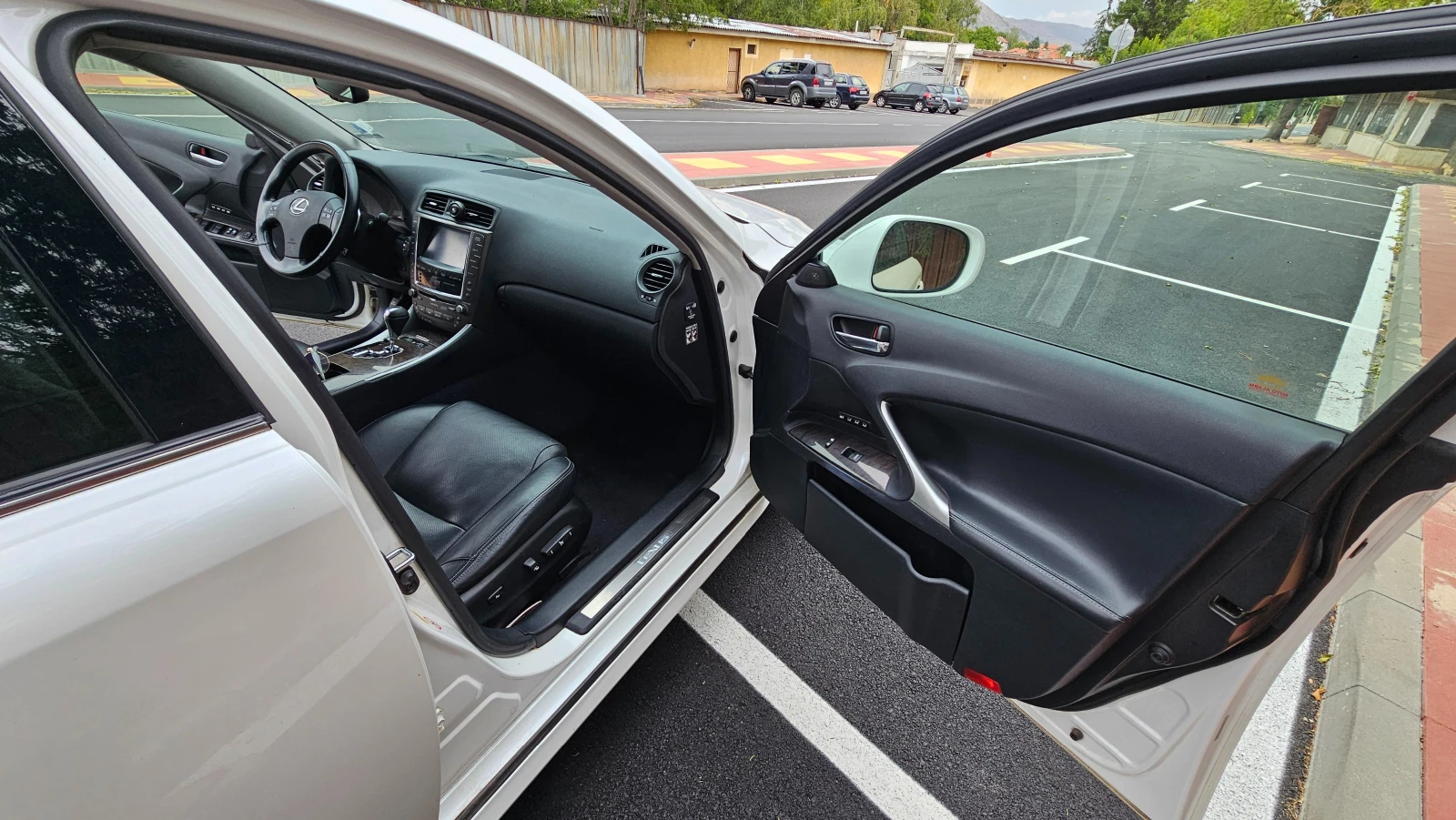 Lexus IS 250 | Mobile.bg   12