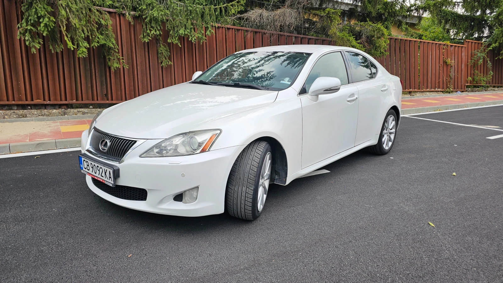 Lexus IS 250  - изображение 7