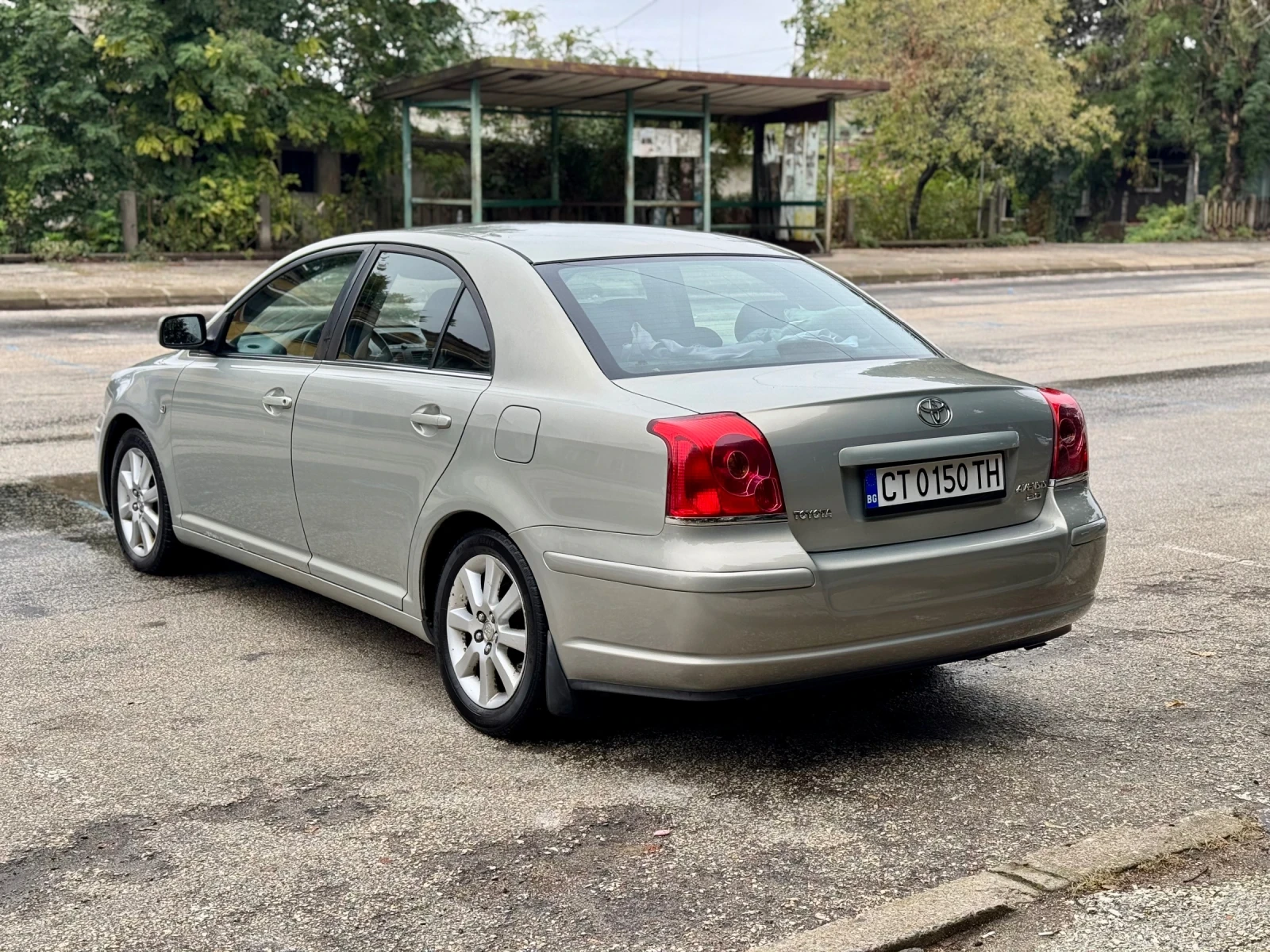 Toyota Avensis 2.0 Dizel - изображение 2