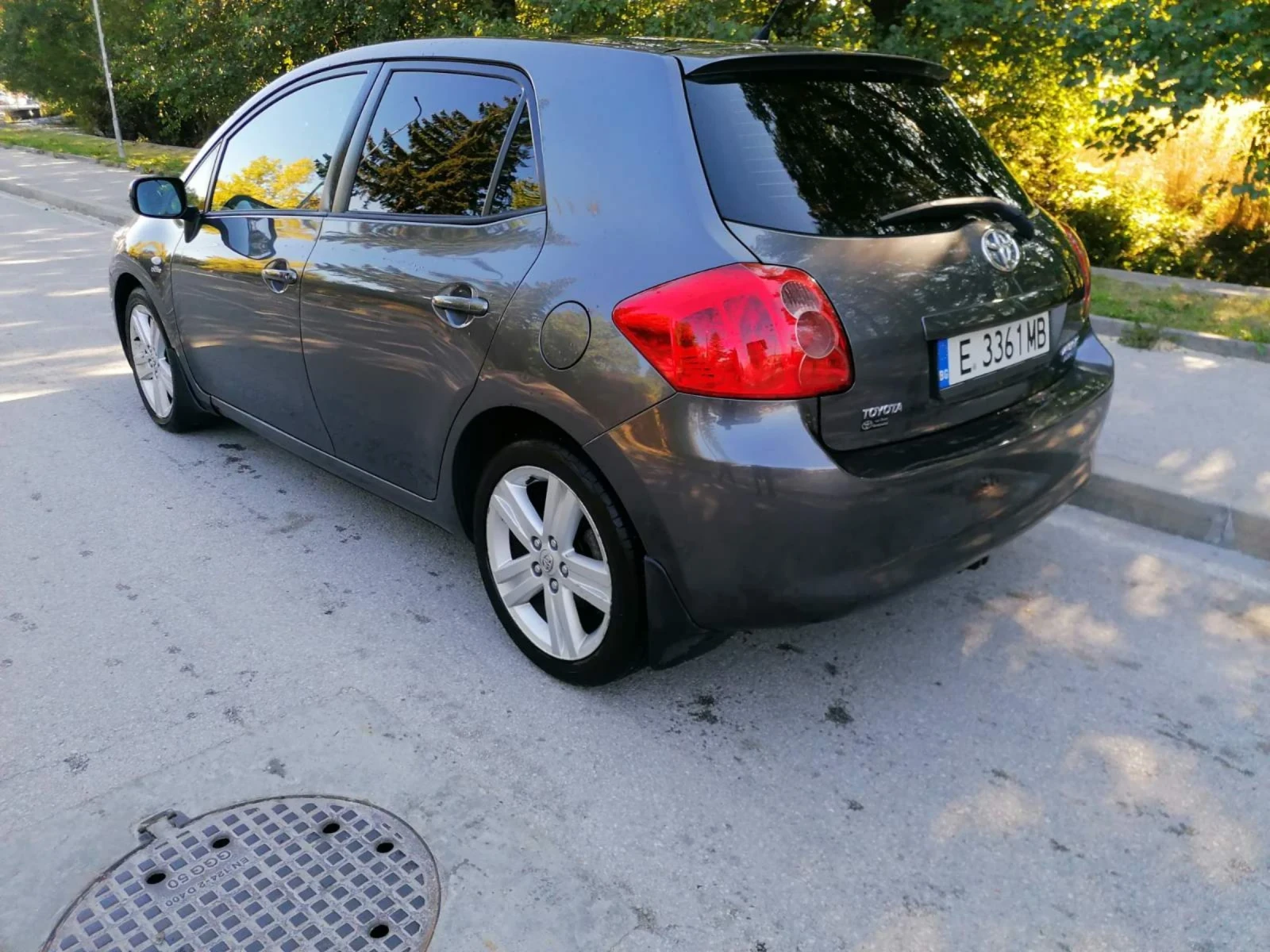 Toyota Auris  - изображение 4