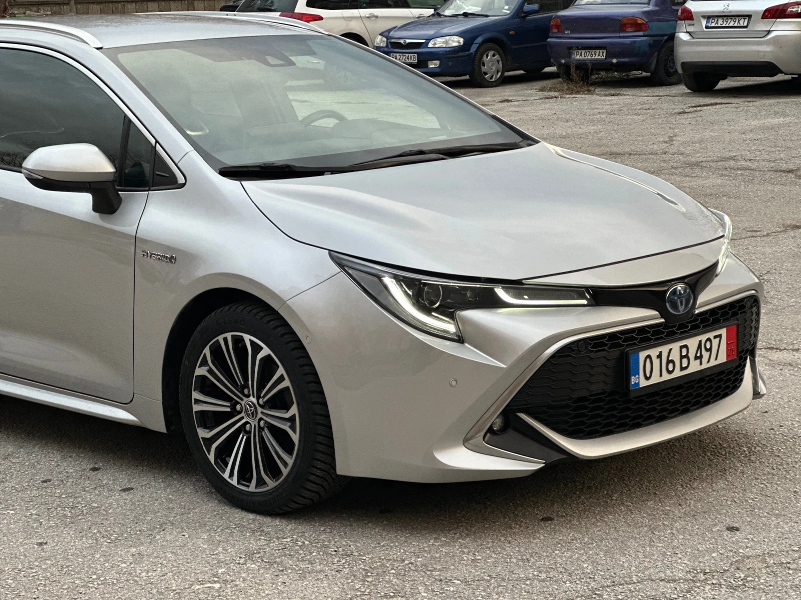 Toyota Corolla 1.8Hybrid/LUXURY/ГАРНАЦИЯ - изображение 4