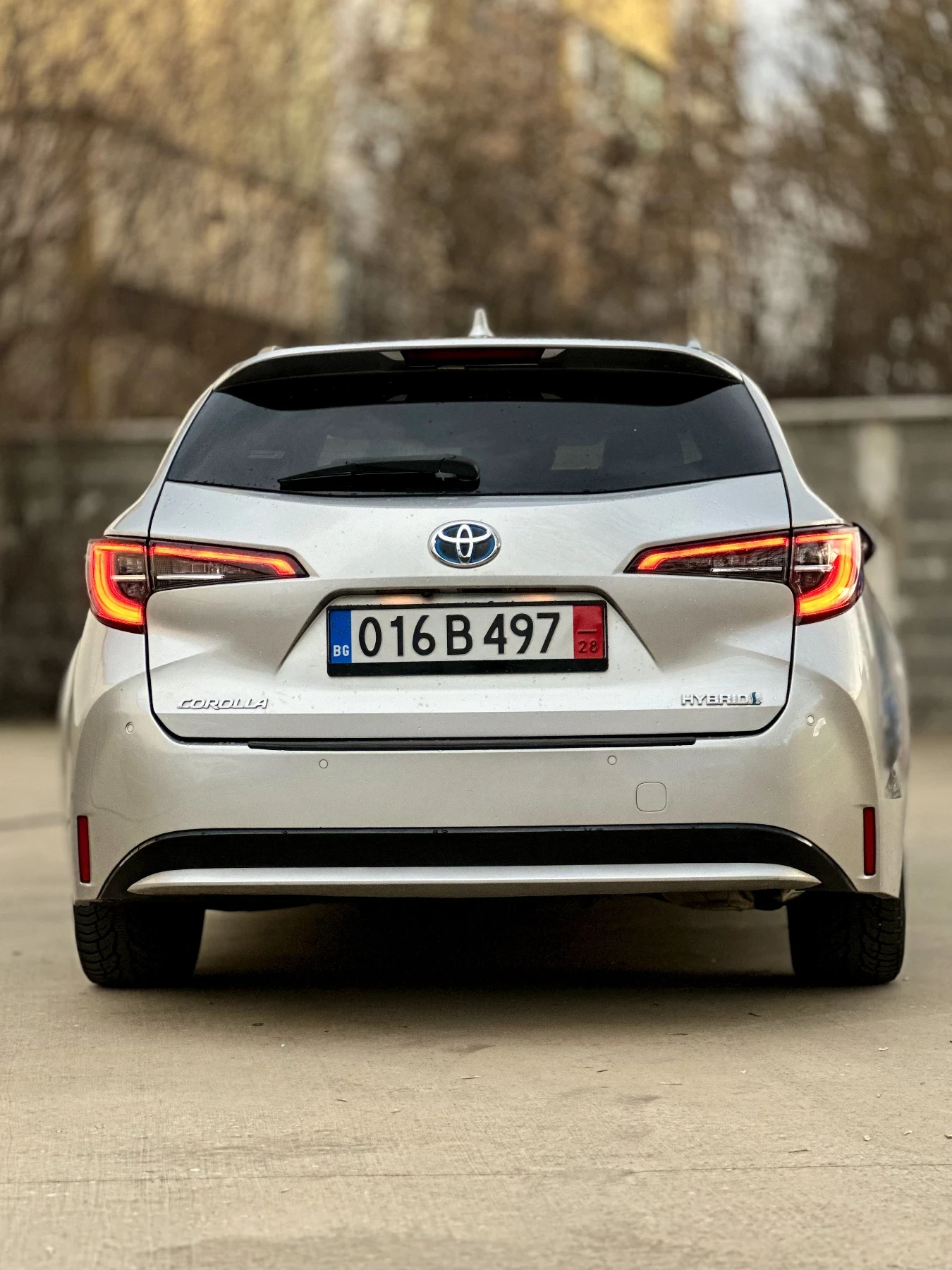 Toyota Corolla 1.8Hybrid/LUXURY/ГАРНАЦИЯ - изображение 7