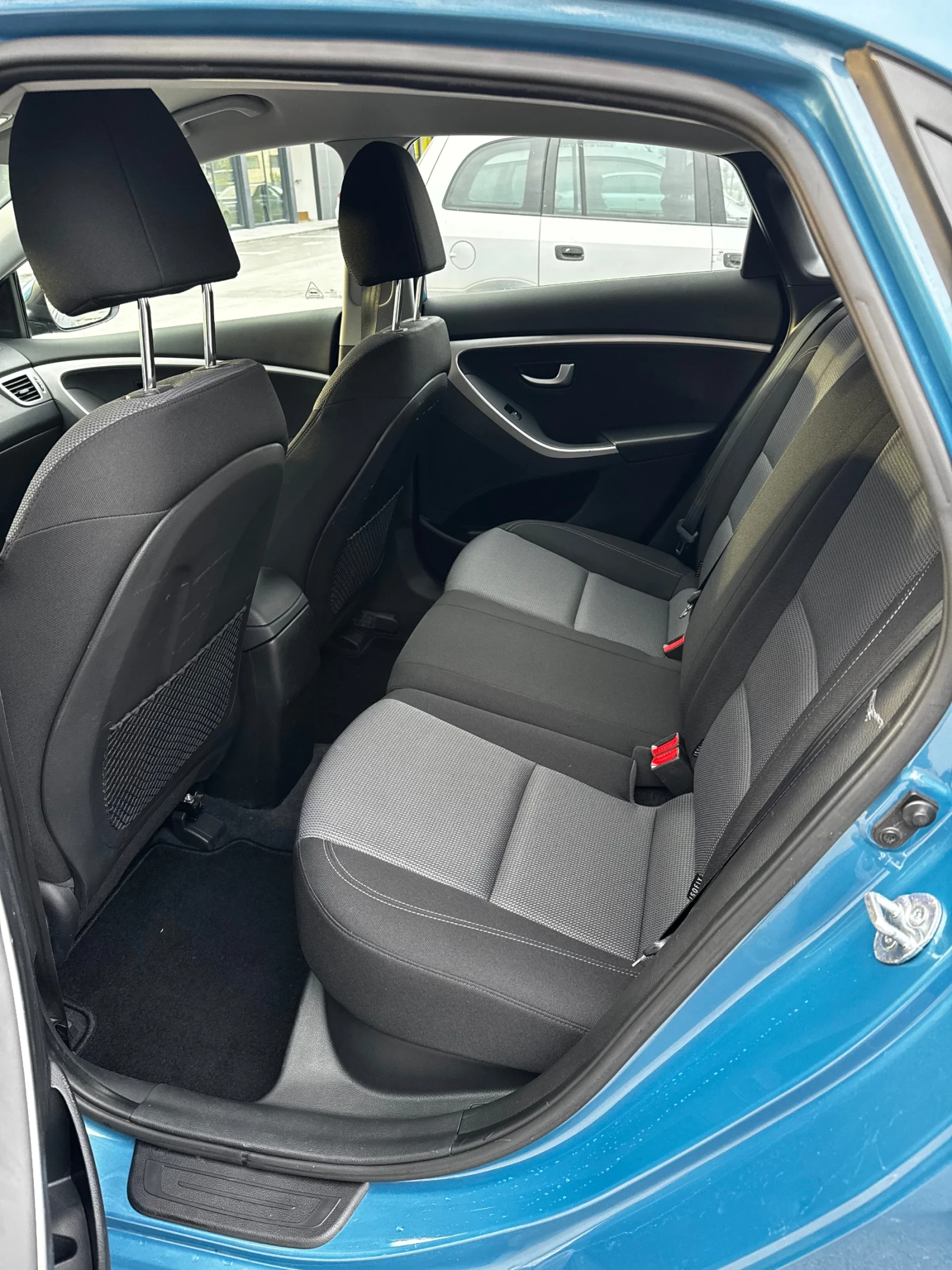 Hyundai I30 Hyundai i30 1.6 CRDi   116 �.�. | 2015 �. | EURO 5 | Mobile.bg � ����������� 11