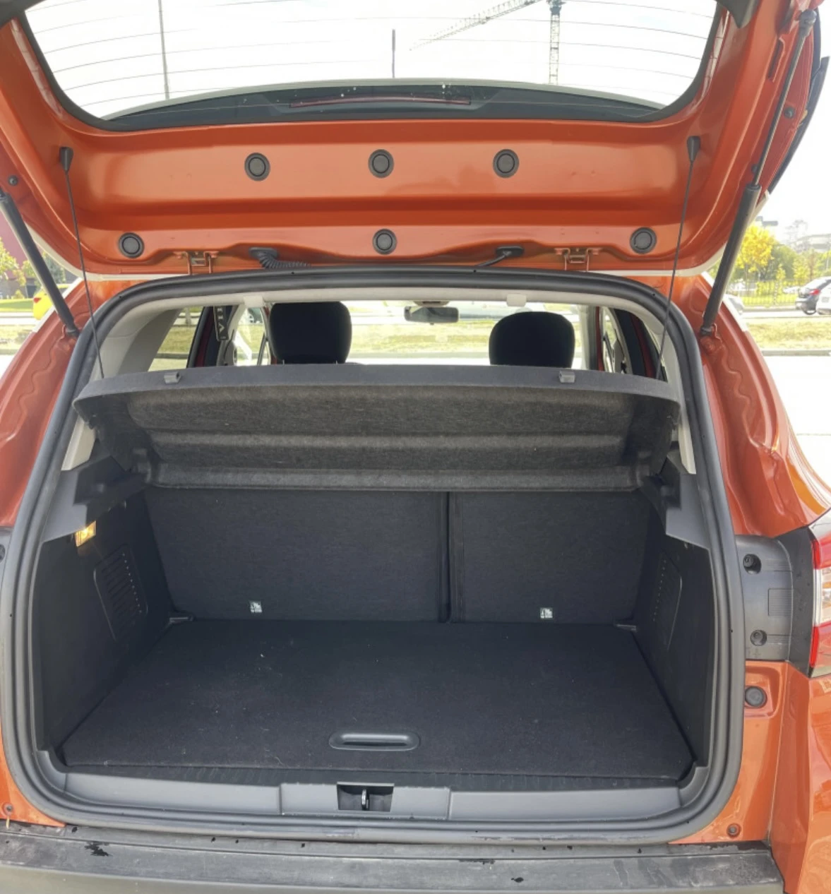 Renault Captur, снимка 7 - Автомобили и джипове - 53728712