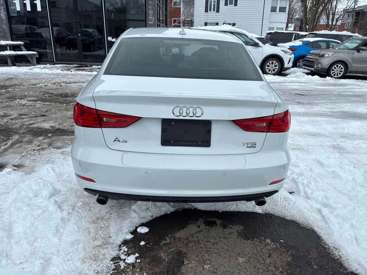 Audi A3 * 2.0T Progressiv * 2 КЛЮЧА* PANO* KEYLESS* ПОДГРЕ, снимка 4 - Автомобили и джипове - 53964829