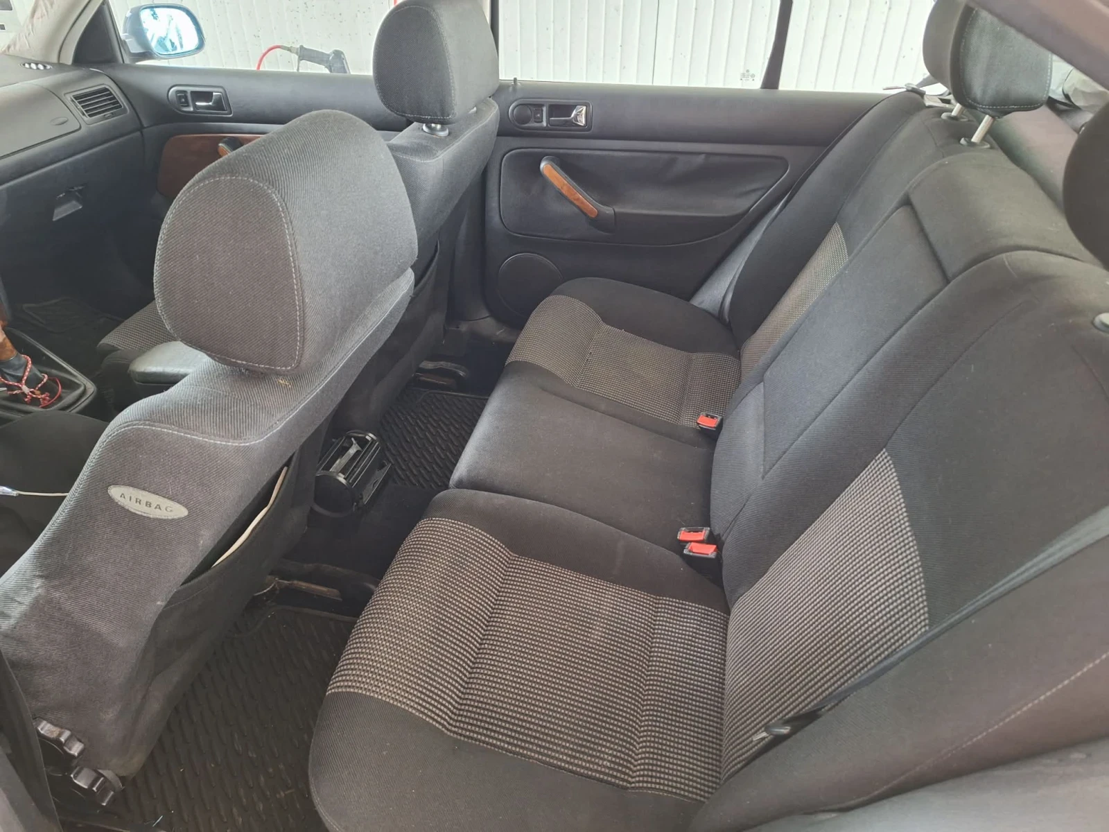 VW Bora, снимка 5 - Автомобили и джипове - 54032737