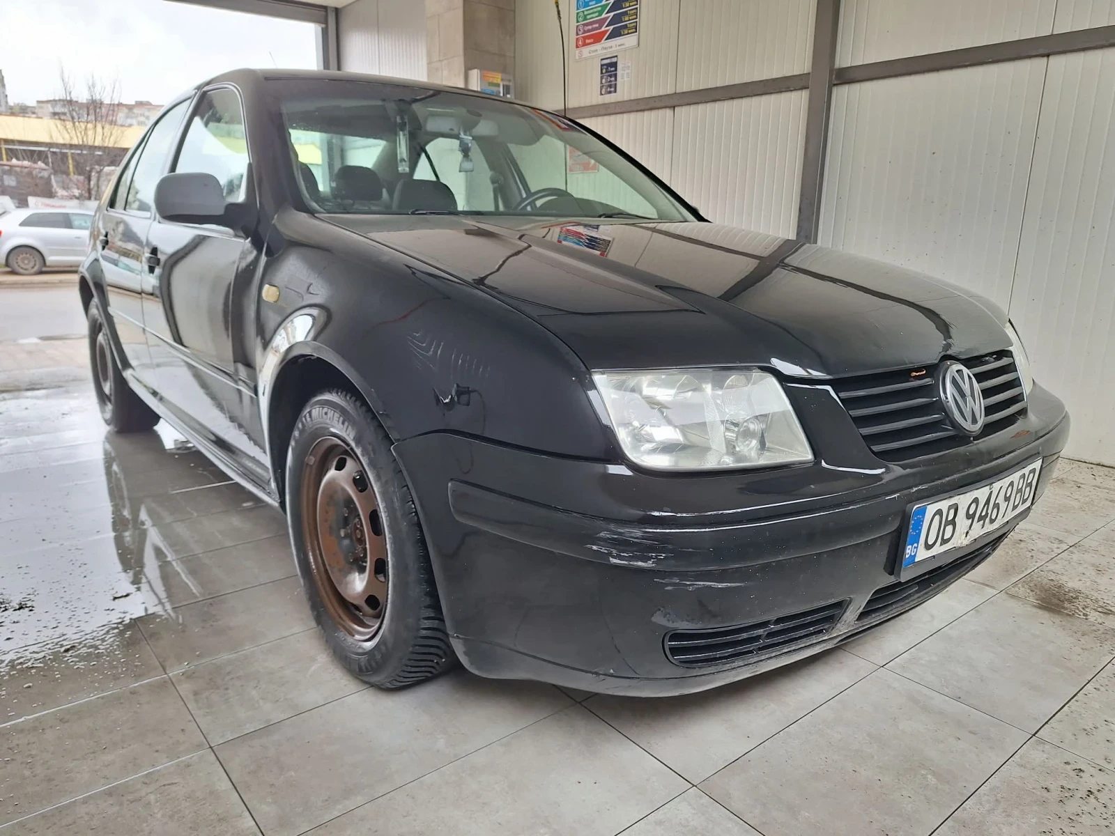 VW Bora, снимка 17 - Автомобили и джипове - 54032737
