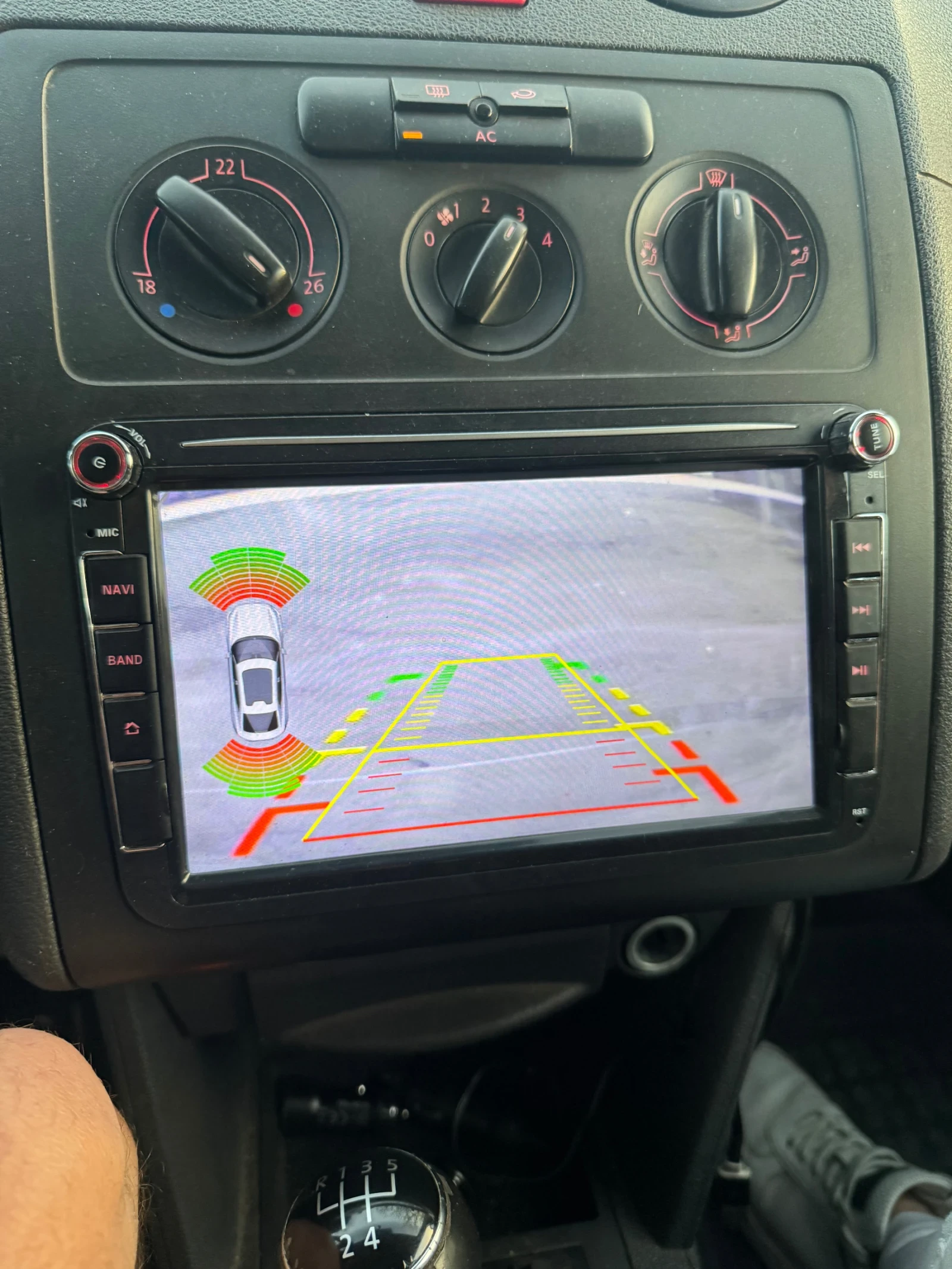 VW Caddy, снимка 9 - Автомобили и джипове - 54196999