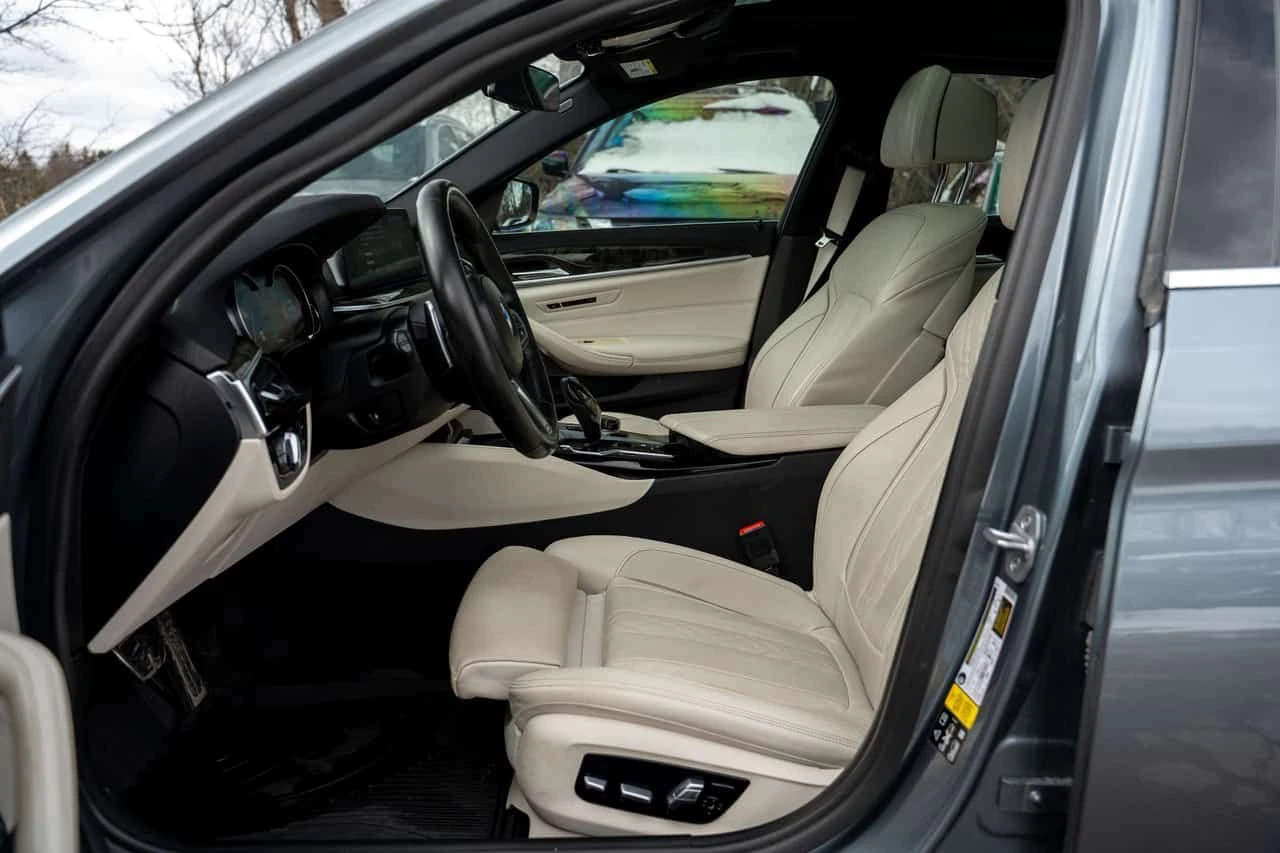 BMW 540 * xDrive * CARFAX * ЦЕНА ДО БГ, снимка 10 - Автомобили и джипове - 54265447