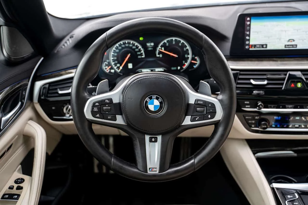 BMW 540 * xDrive * CARFAX * ЦЕНА ДО БГ, снимка 13 - Автомобили и джипове - 54265447