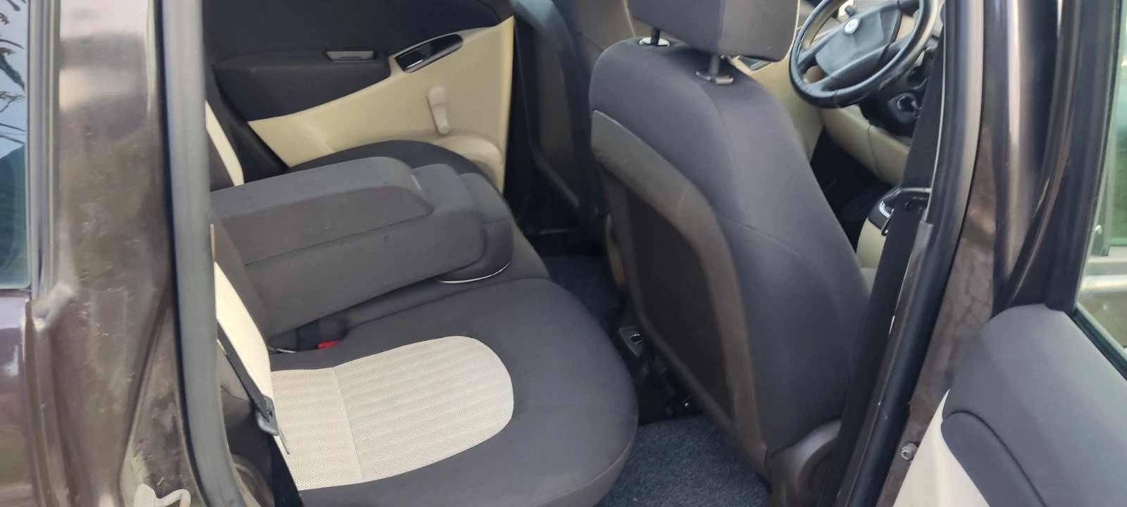 Lancia Musa 1.4 ГАЗ, снимка 13 - Автомобили и джипове - 54468657