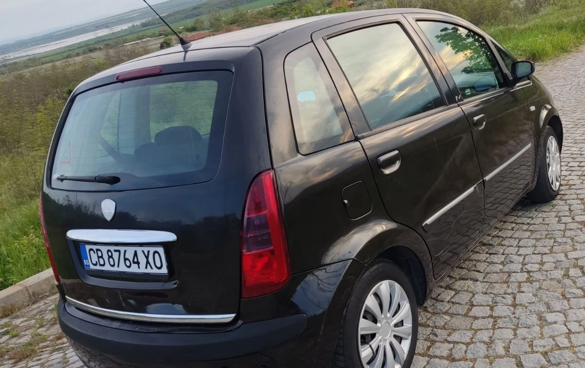 Lancia Musa 1.4 ГАЗ, снимка 2 - Автомобили и джипове - 54468657