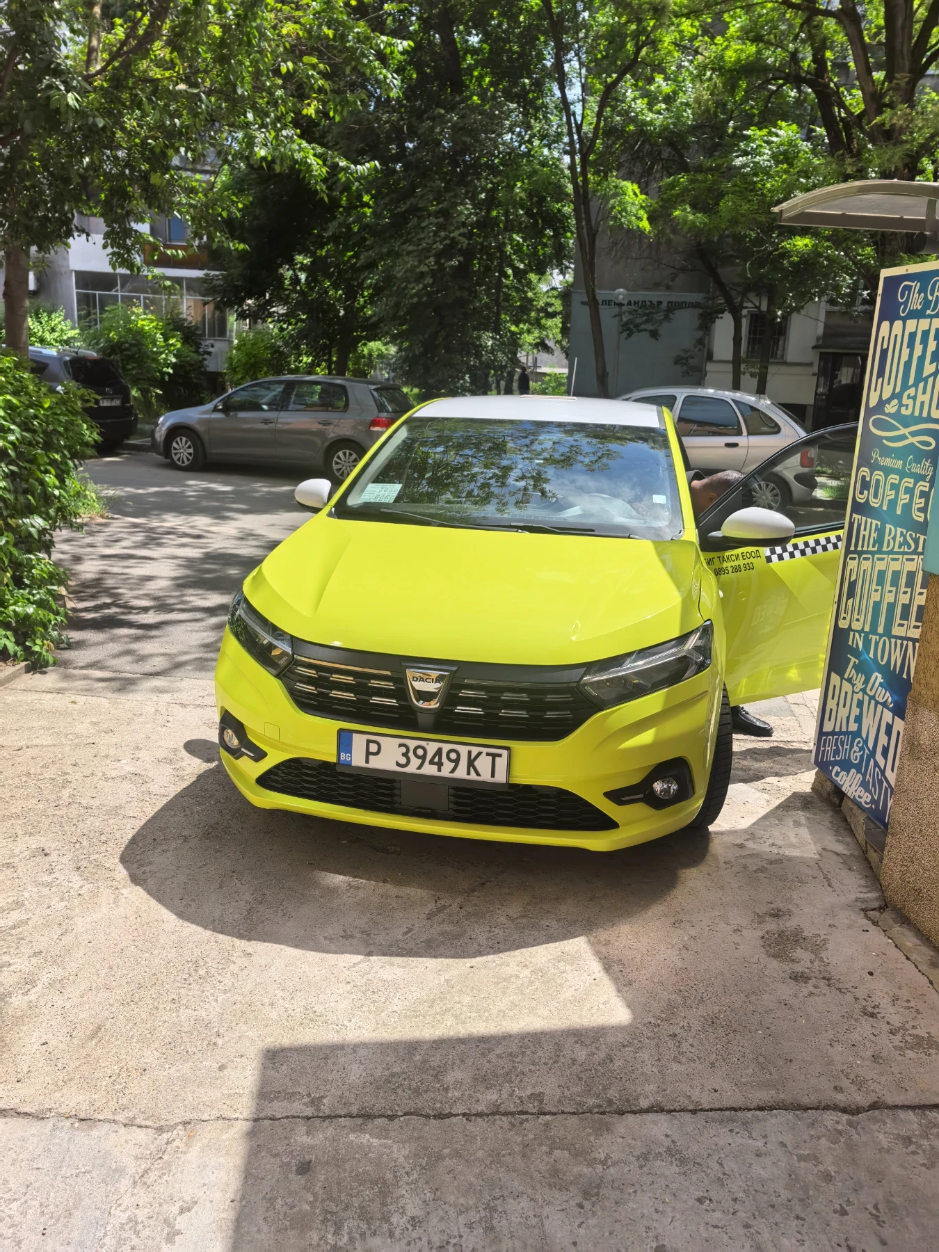 Dacia Logan 1.0 турбо бензин-газ, снимка 5 - Автомобили и джипове - 54606784