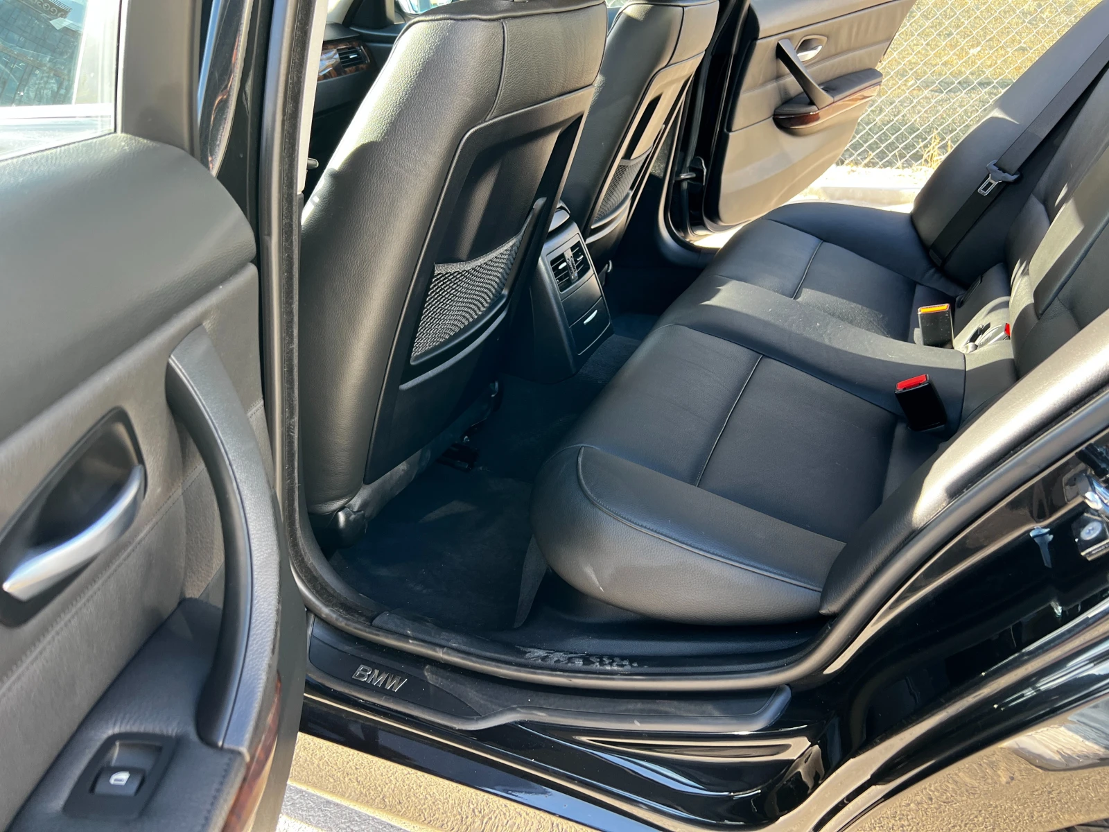 BMW 325 325i N52 2.5 218кс без турбина, снимка 14 - Автомобили и джипове - 54987998