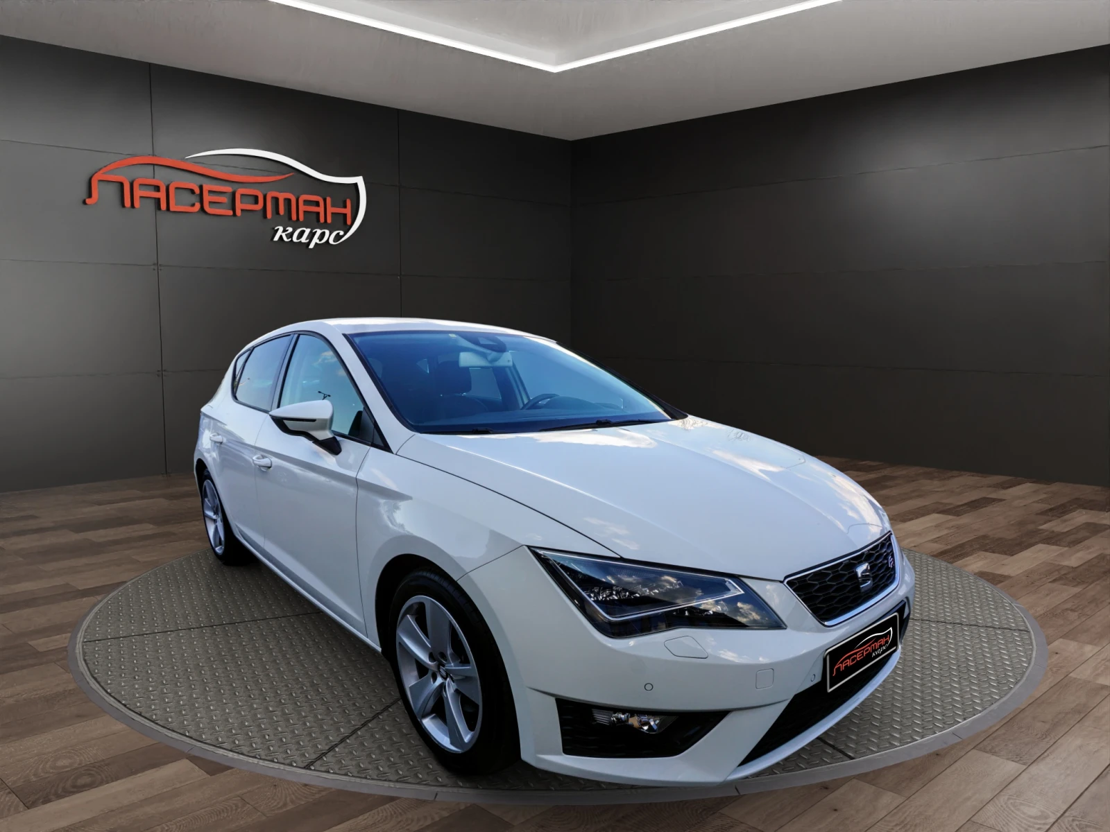Seat Leon FR 2.0TDI, снимка 2 - Автомобили и джипове - 55082981