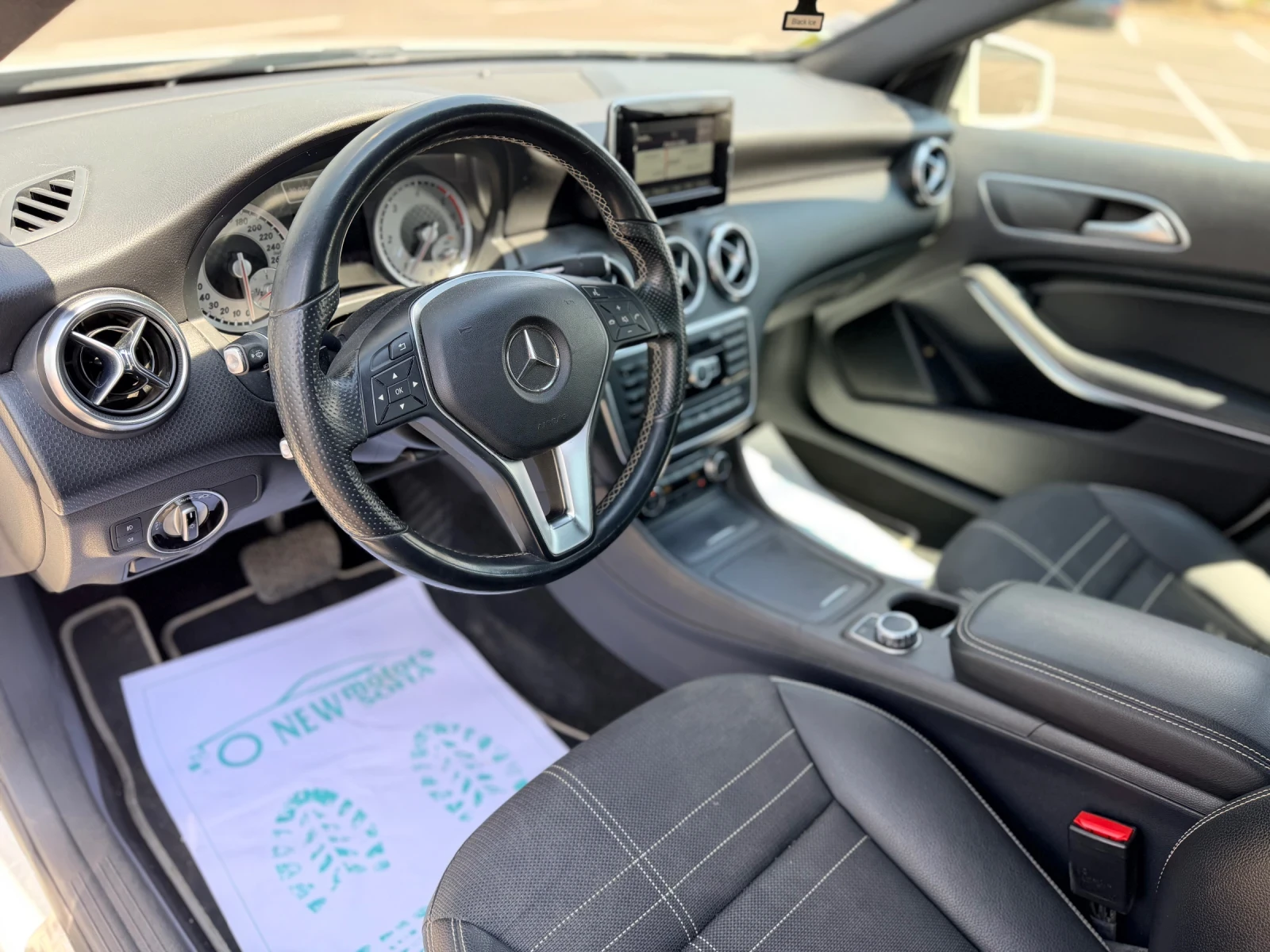 Mercedes-Benz A 220 CDi-Сервизна история, лизинг през Уникредит , снимка 10 - Автомобили и джипове - 55349850